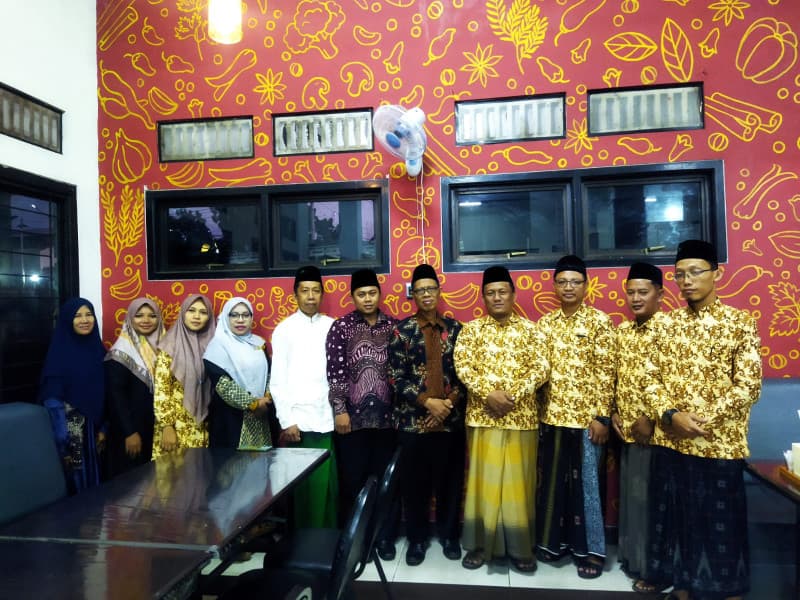 tilawati-pusat-adakan-silaturahim-dan-pembinaan-manajemen-ke-cabang-jombang